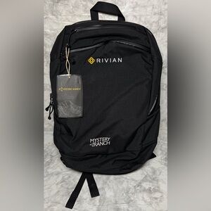 NWT Mystery Ranch Rivian Prizefighter Laptop Black Backpack